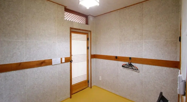 Двухместный номер Deluxe Happiness Full Hanok Guesthouse