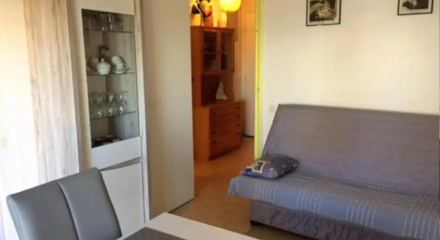 Accès direct plage pour ce superbe T2 moderne et fonctionnel 6FR325