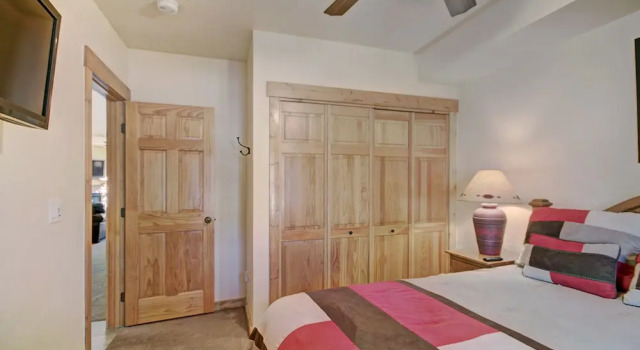 2609 Tenderfoot Lodge, Забронировать Апартаменты/квартира Отели Кистон с бассейном, Бассейн