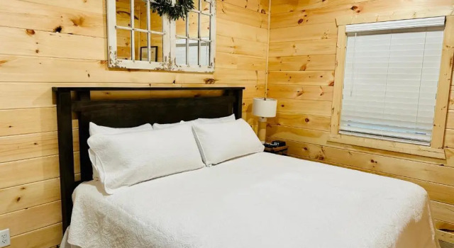 Knotty Squirrel Cabins, Book Hotel Mountain View Ozarks