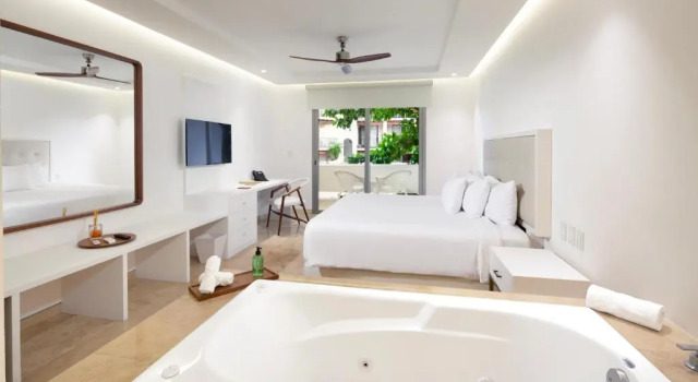 Люкс Premium Antera Hotel & Residences