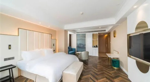 Люкс Superior Metropolo Wuhan Optics Valley Convention & Exhibition Center Hotel