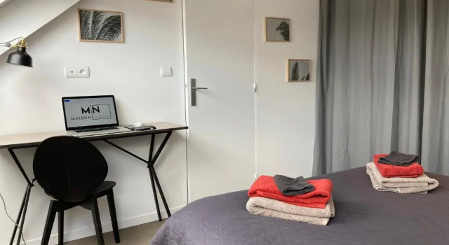 GITE Maison Nomah Maison haut standing proche plages, classé 5*, Varaa Hotelli Hotellit Côtes-d'Armor pysäköinnillä, Pysäköinti