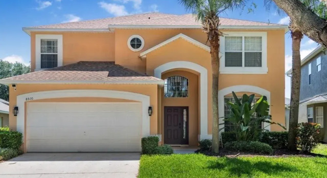 Lovely 7 Bed Pool Home With Game Room-8510phd 7 Bedroom Home by RedAwning