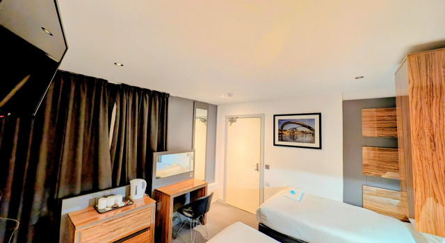 Семейный номер Standard Hotel Express Newcastle Gateshead