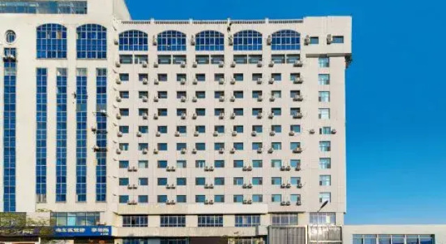 Huishi Hotel (Weihai Municipal Government Branch), Забронировать Отель Вэйхай Шаньдун