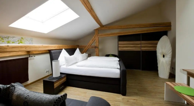 Monello Apartments, Varaa Huoneisto Hotellit Baijeri pysäköinnillä, Pysäköinti