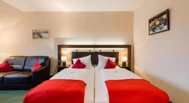 Hotel am Fischerhafen, Book Hotel Ditzum East Frisia