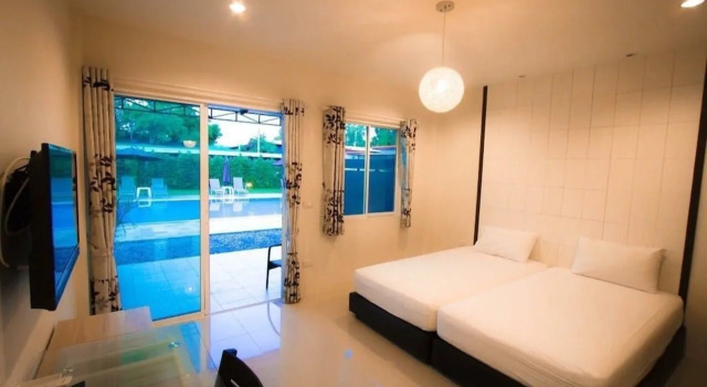 Maple Tree Resort