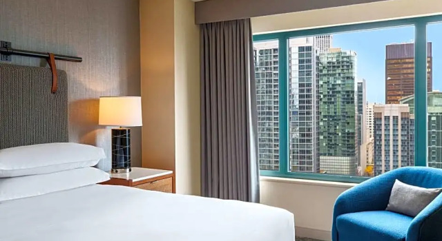 Двухместный полулюкс c 1 комнатой Sheraton Grand Chicago Riverwalk