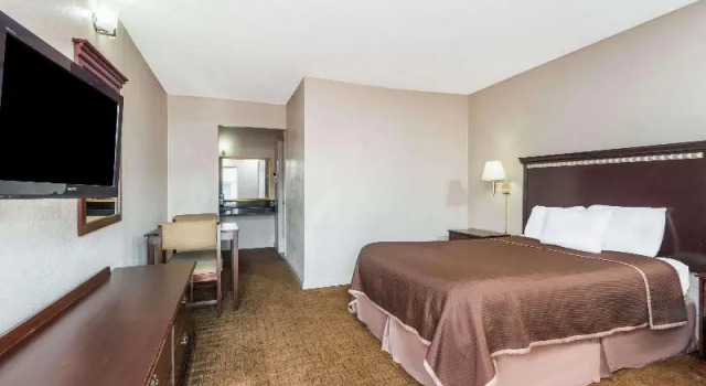 Business Zimmer Howard Johnson by Wyndham Springfield