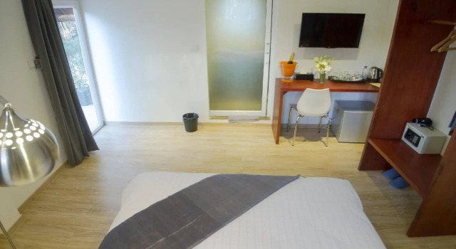Moloppor Cafe Hotel