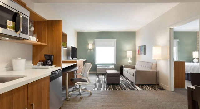 Двухместный люкс c 1 комнатой Home2 Suites by Hilton Milton Ontario