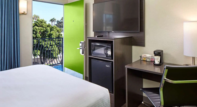 Двухместный номер Standard Цокольный этаж SureStay Hotel by Best Western San Diego Pacific Beach