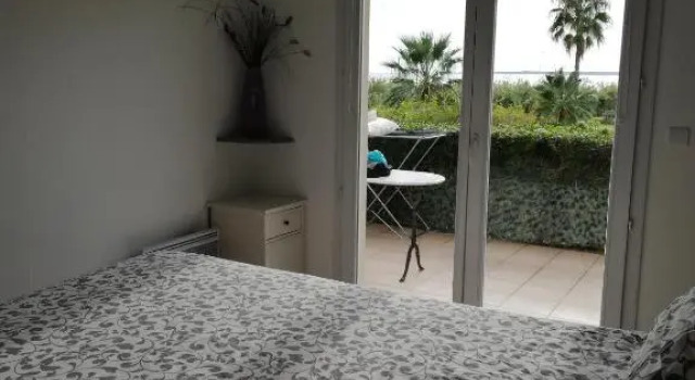 Vaste 2 Pièces res. Grand large grande terrasse vue mer, Забронировать Апартаменты/квартира Отели Приморских Альпы с бассейном, Бассейн