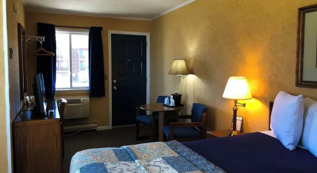 Двухместный номер Standard с видом на парк Riviera Motel