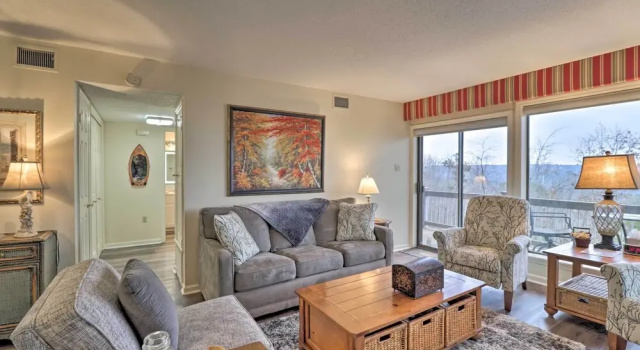Апартаменты Condo w/ Balcony in Fairfield Bay: Near Marina