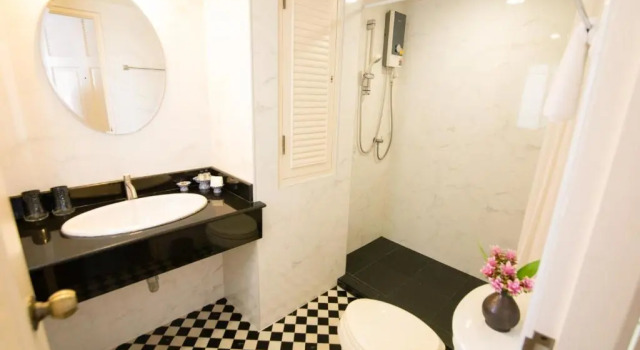 Люкс с балконом SSIP Boutique Dhevej Bangkok