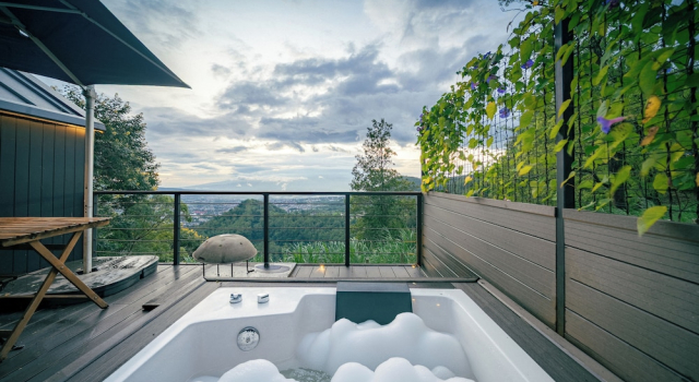 Deluxe chambre Vue sur la ville Bobocabin Coban Rondo Malang
