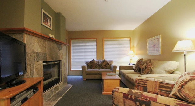 Номер Standard Powderhorn Condos by Whistler Retreats