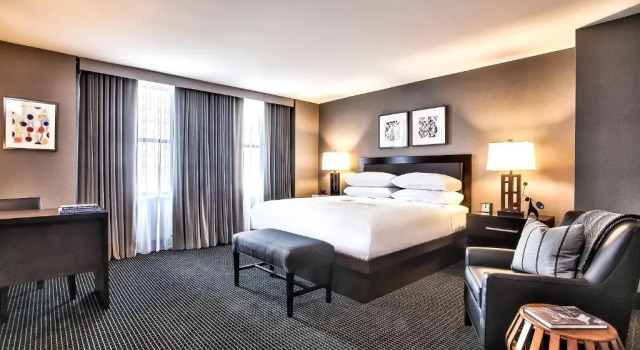 Двухместный люкс Parlor Lord Baltimore Hotel