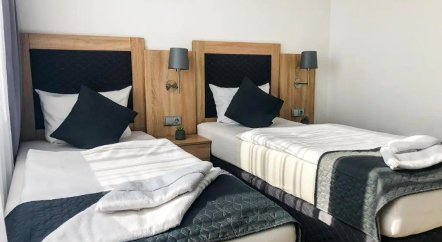 Трёхместный номер Standard Hotel Bobr
