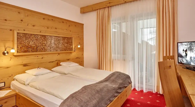 Двухместный номер Standard с балконом Hotel Seefelderhof