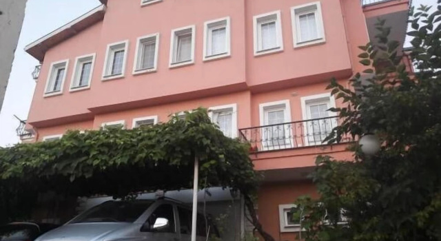 Orange Villa