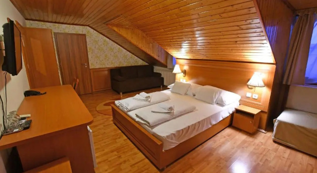 Четырёхместный номер Standard Szinbád Hotel