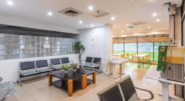 Hotel Supreme, Rezerwuj Hotel Hotele 3-gwiazdkowe w Orchard, 3*