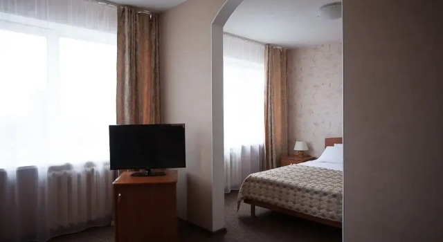 Chelyabinsk 4th Floor Hotel