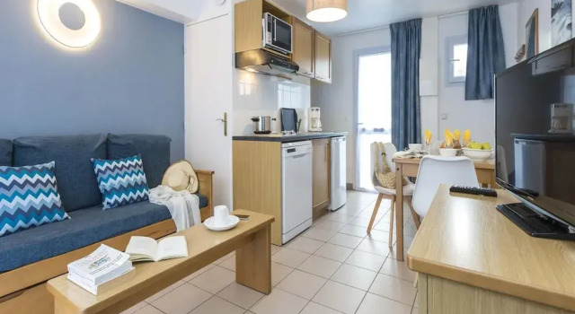 Апартаменты Apartment in Tregastel Near the Beach