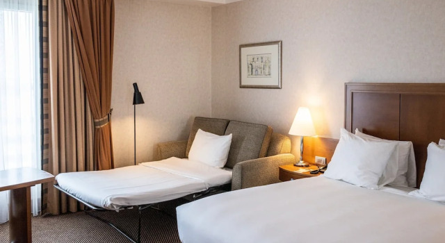 Двухместный номер с диваном-кроватью Premium Crowne Plaza Brussels Airport by IHG