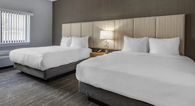 Двухместный люкс Deluxe Amwell Suites Somerset Bridgewater