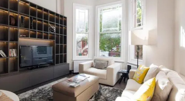 Kensington Garden View Apartment