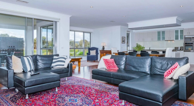 Luxury on Lahinch - 46 Lahinch Mews, Varaa Hotelli Torquay 