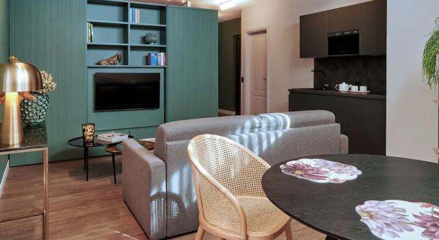 Полулюкс Residence Leopoldo