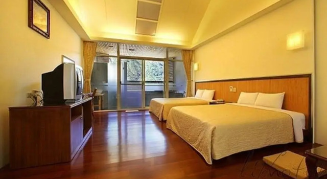 Takulan Hot Spring Resort