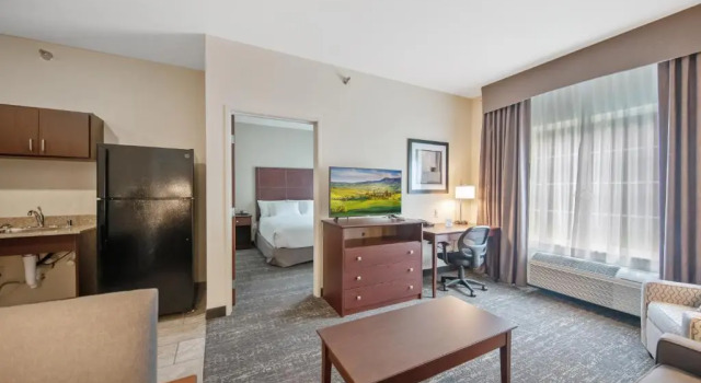 Suite Cobblestone Hotel & Suites - Austin