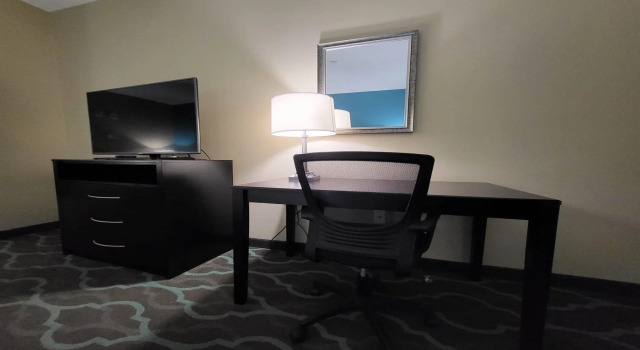 Номер Standard Holiday Inn Express Hotels & Suites Cuero by IHG