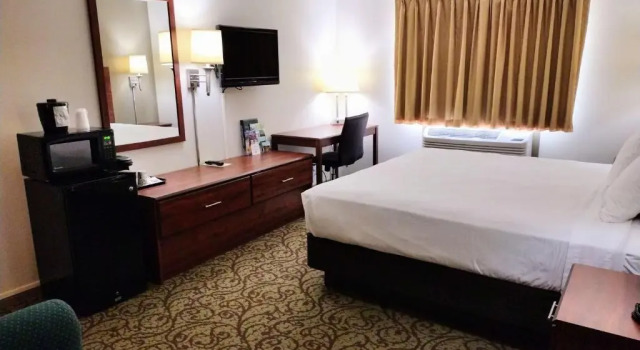 Номер Standard SureStay Hotel by Best Western Spicer