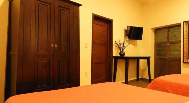 Апартаменты Цокольный этаж Santa Posada Suites