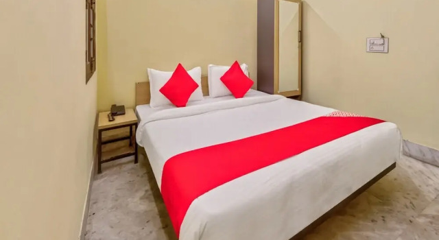 Yadav House by OYO Rooms