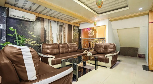 Stylish DBL Suite Escape W/ Free Wifi and Parking, Prenota Casa vacanze Ville a Sumatra, Villa