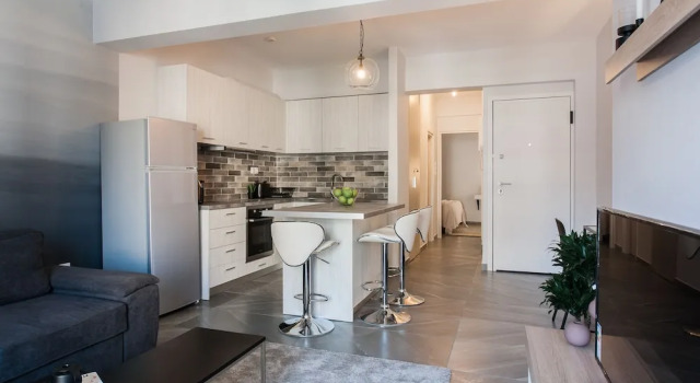 Апартаменты UPSTREET Urban & Cozy 1BD Apartment in Ampelokipoi