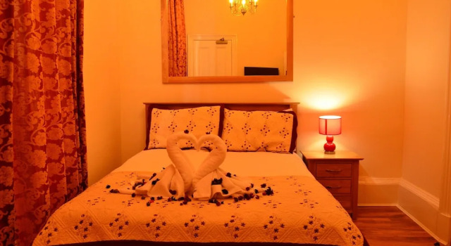 Двухместный люкс Superior Edinburgh City Suites