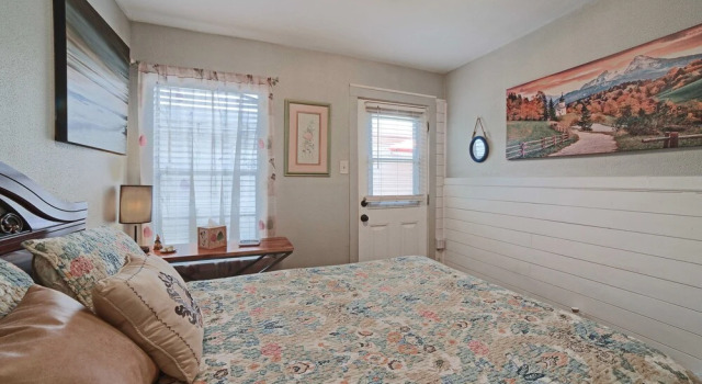 Corpus Christi Home w/ Grill, 3 Blocks to Bay!, Забронировать Отель Корпус-Кристи штат Техас, рядом с Oso Beach Municipal Golf Course
