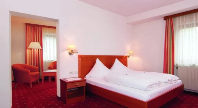 Hotel Neuwirt, Prenota Hotel Mieming Mieminger Plateau