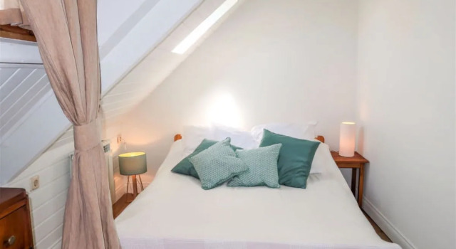 Gwenn (PPL104), Rezerwuj Hotel  