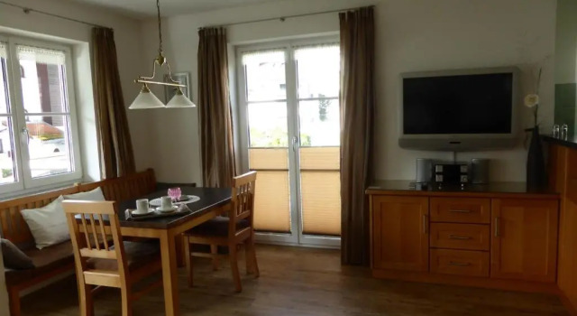 Alpenflair Ferienwohnungen Whg 301, Rezerwuj Hotel Hotele w Bawaria z parkingiem, Parking